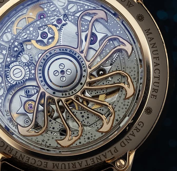 Sun-shaped bridges of the Grand Planetarium Eccentric manufacture movement