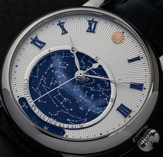 Star map and Roman numerals on the Orion dial