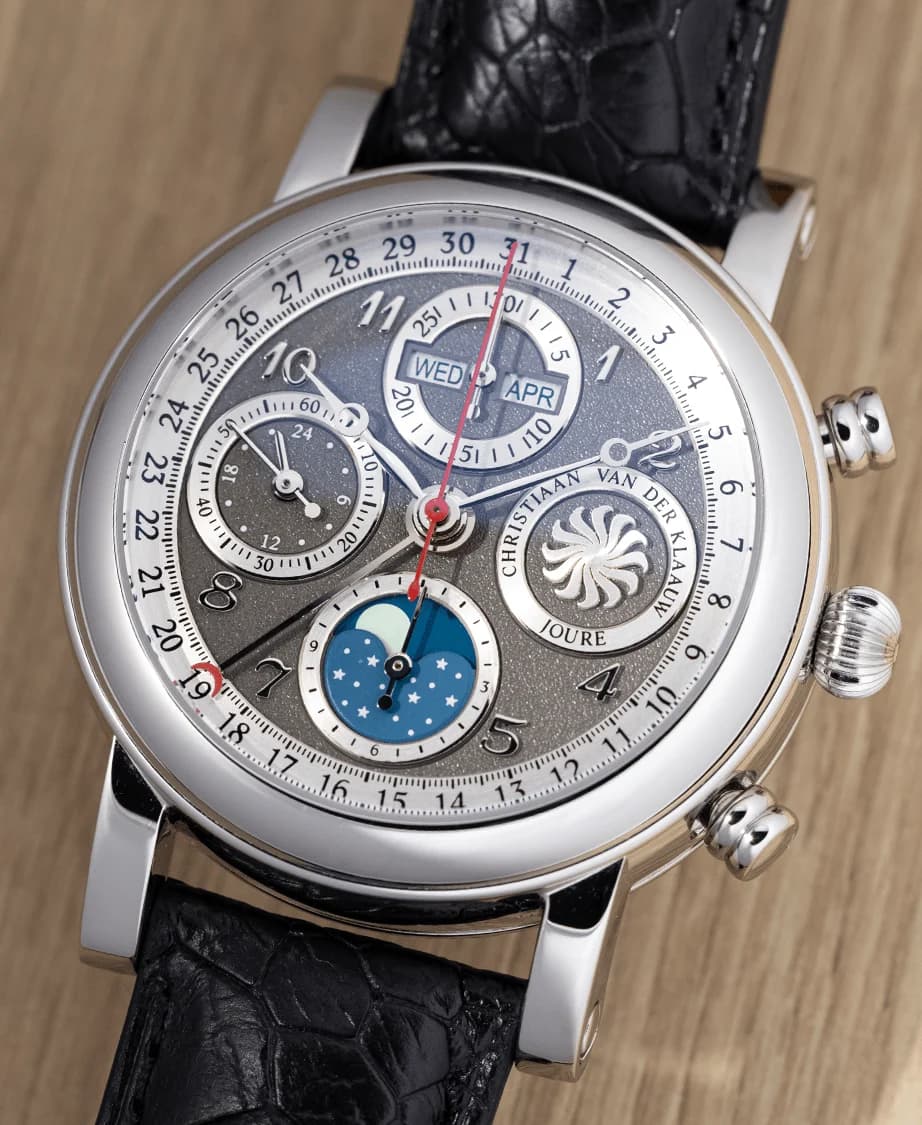 Ariadne dial with chronograph counters, calendar and moon phase