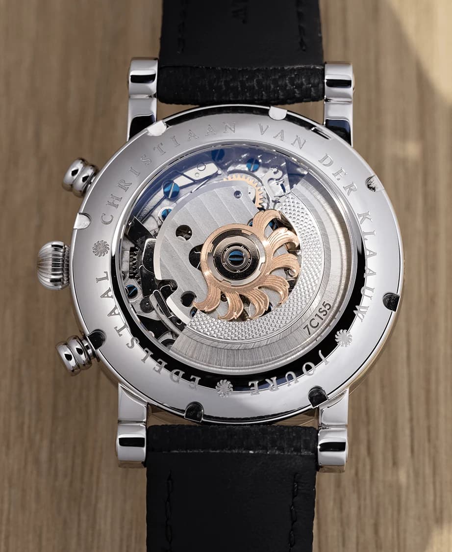 The CVDK7758 movement through the sapphire caseback