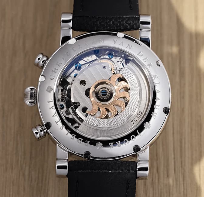 Ariadne Sapphire Smoked Black, caseback with the Ariadne rotor