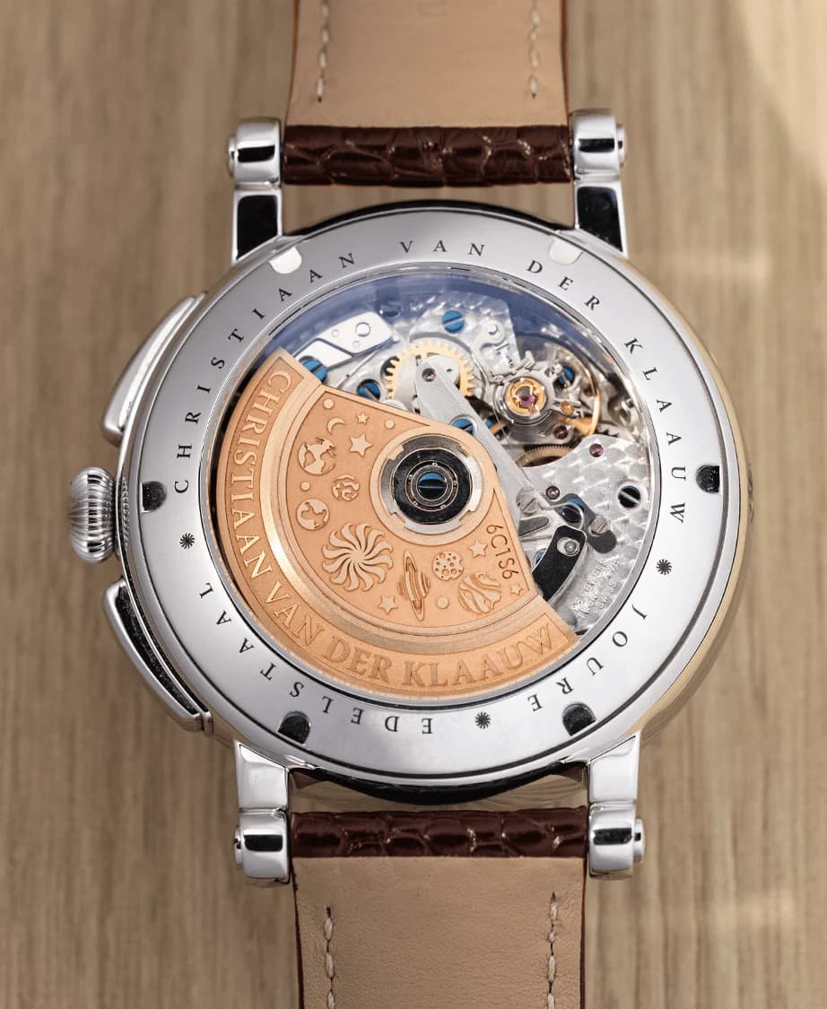 The CVDK7759 movement through the sapphire caseback