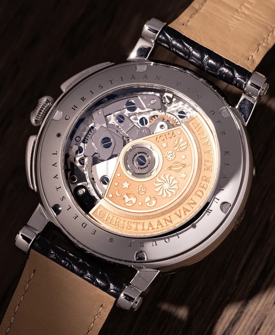 The CVDK7759 movement through the sapphire caseback