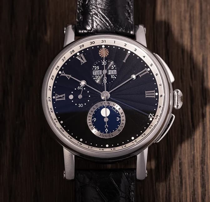 Hypernova Guilloché Black, front view
