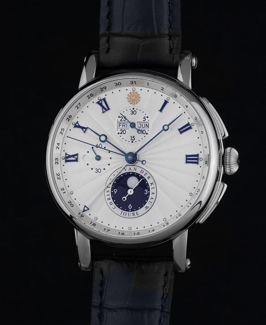 Hypernova dial with chronograph counters, calendar and moon phase