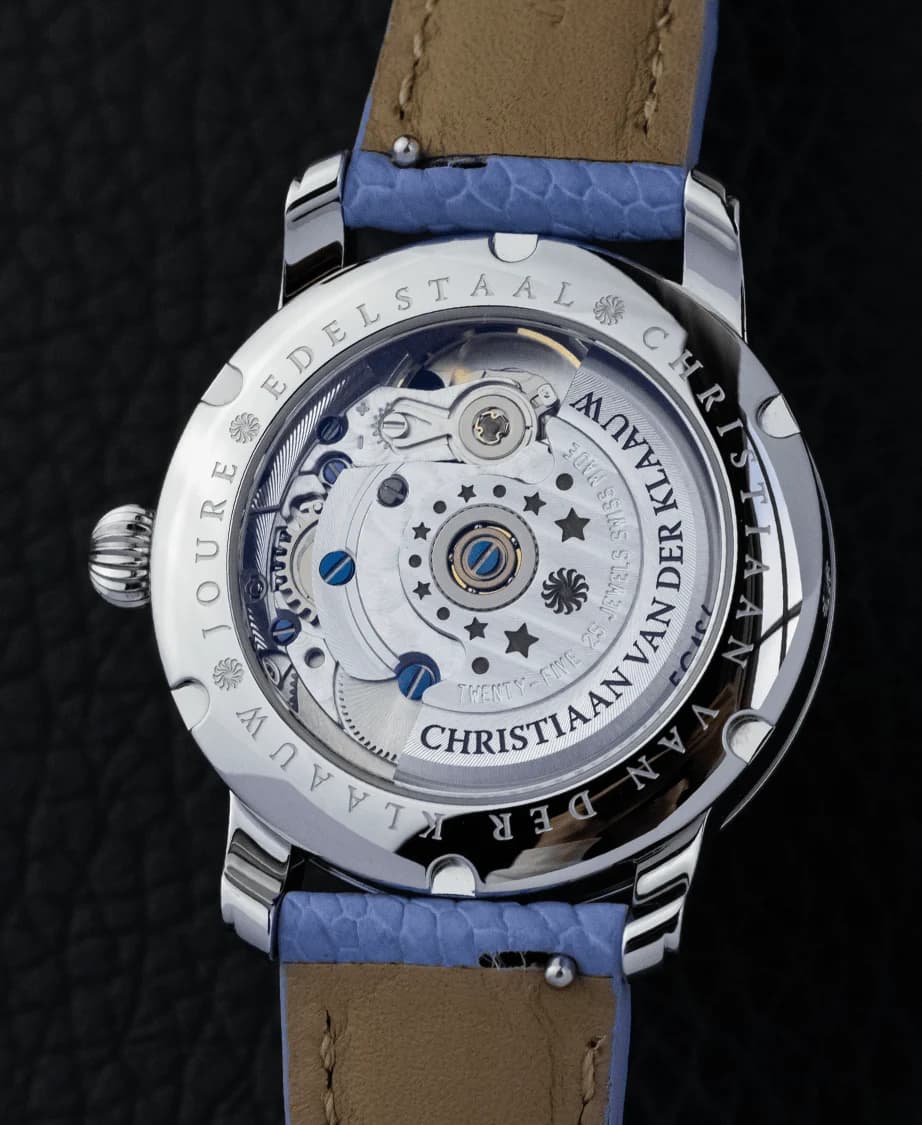 The CVDK2868 movement through the sapphire caseback