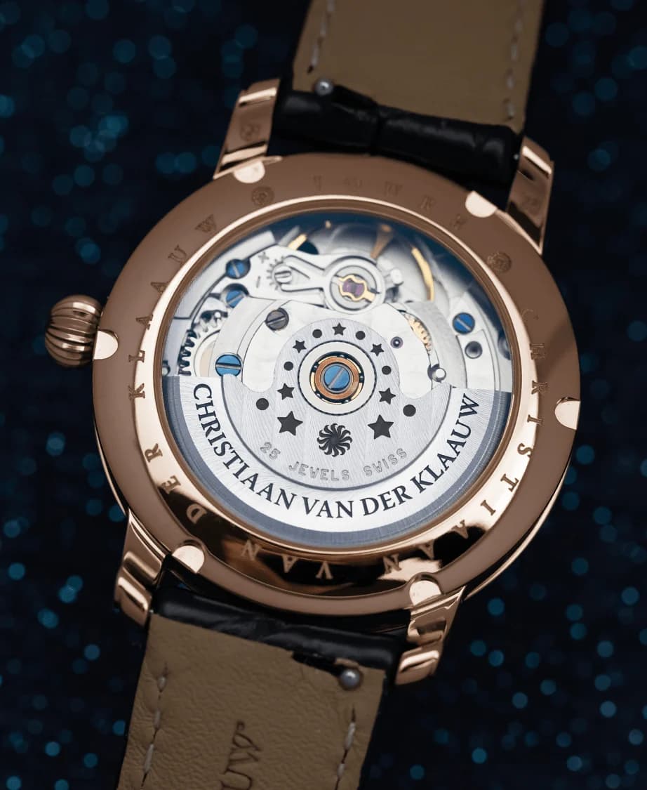 The CVDK2868 movement through the sapphire caseback