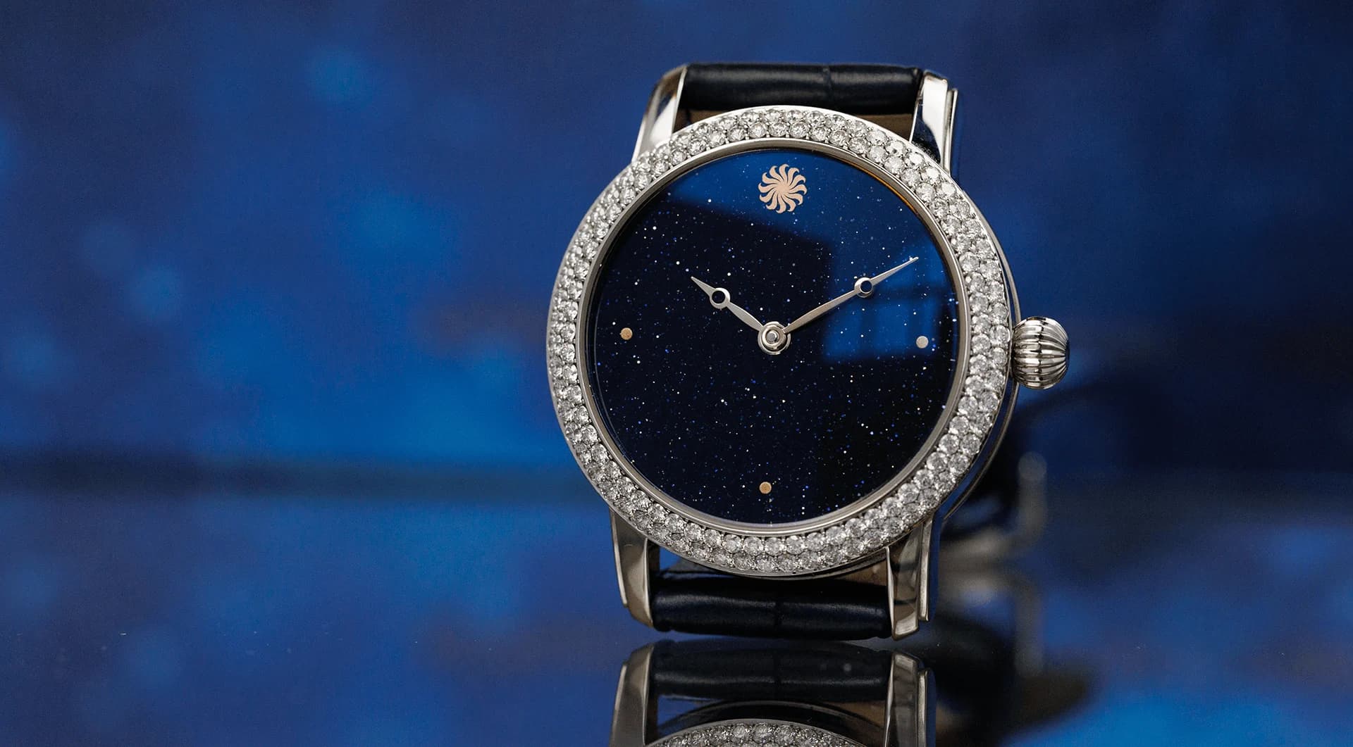 Lady Orion Stardust White Gold Diamonds on the wrist