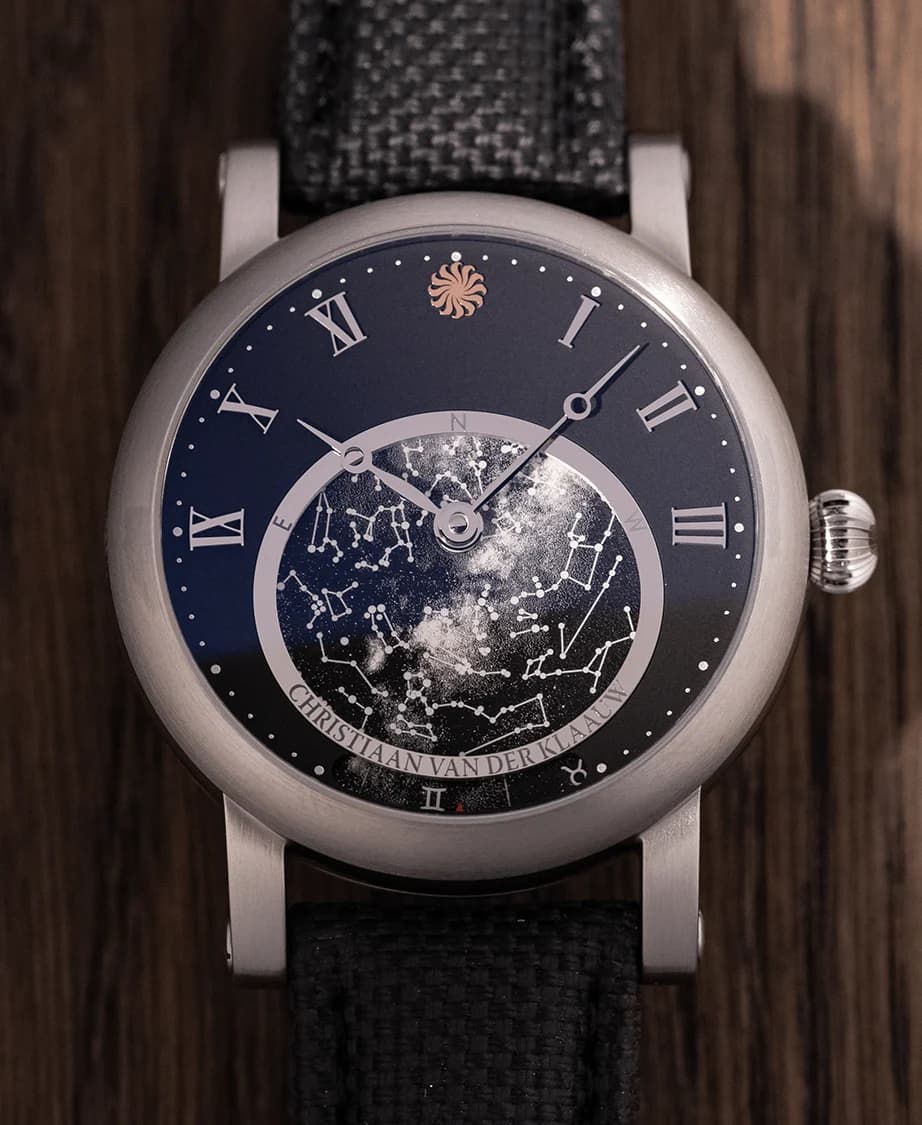 Orion dial with the rotating Planisphere and Zodiac indication