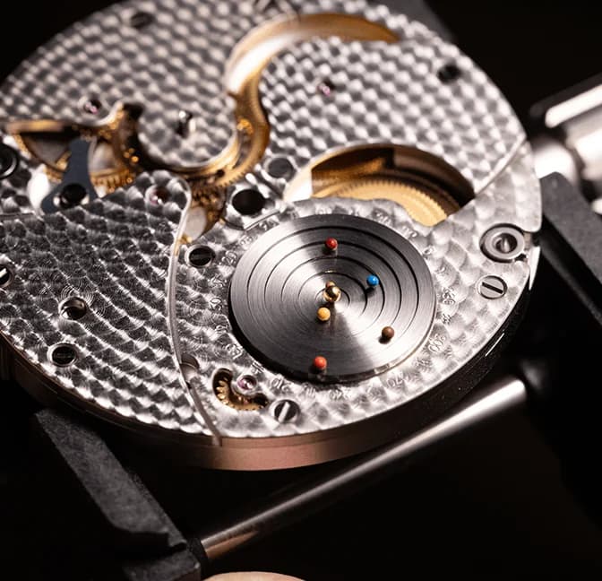 Close-up of the black onyx dial