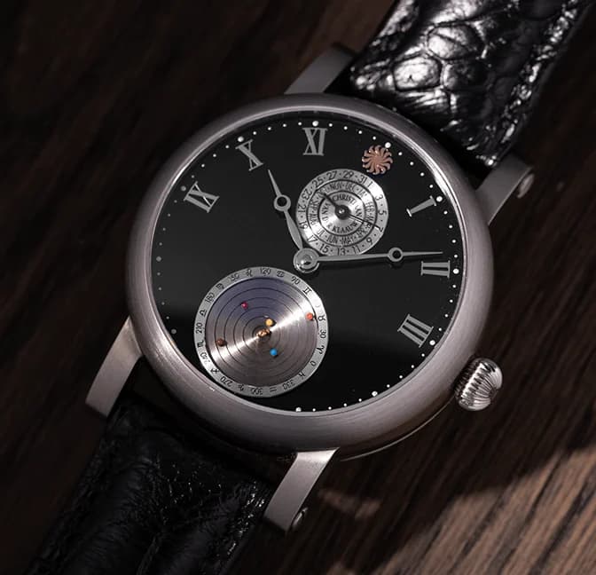 The 40 mm grade 5 titanium case