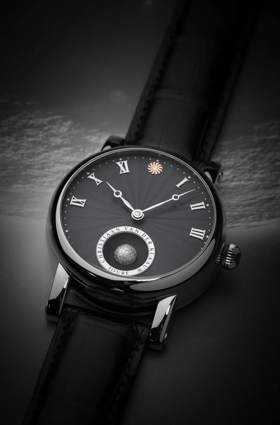 Real Moon Joure Guilloché Black, detail 3