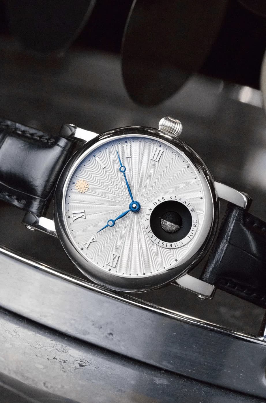 Real Moon Joure Guilloché White White Gold, detail 3