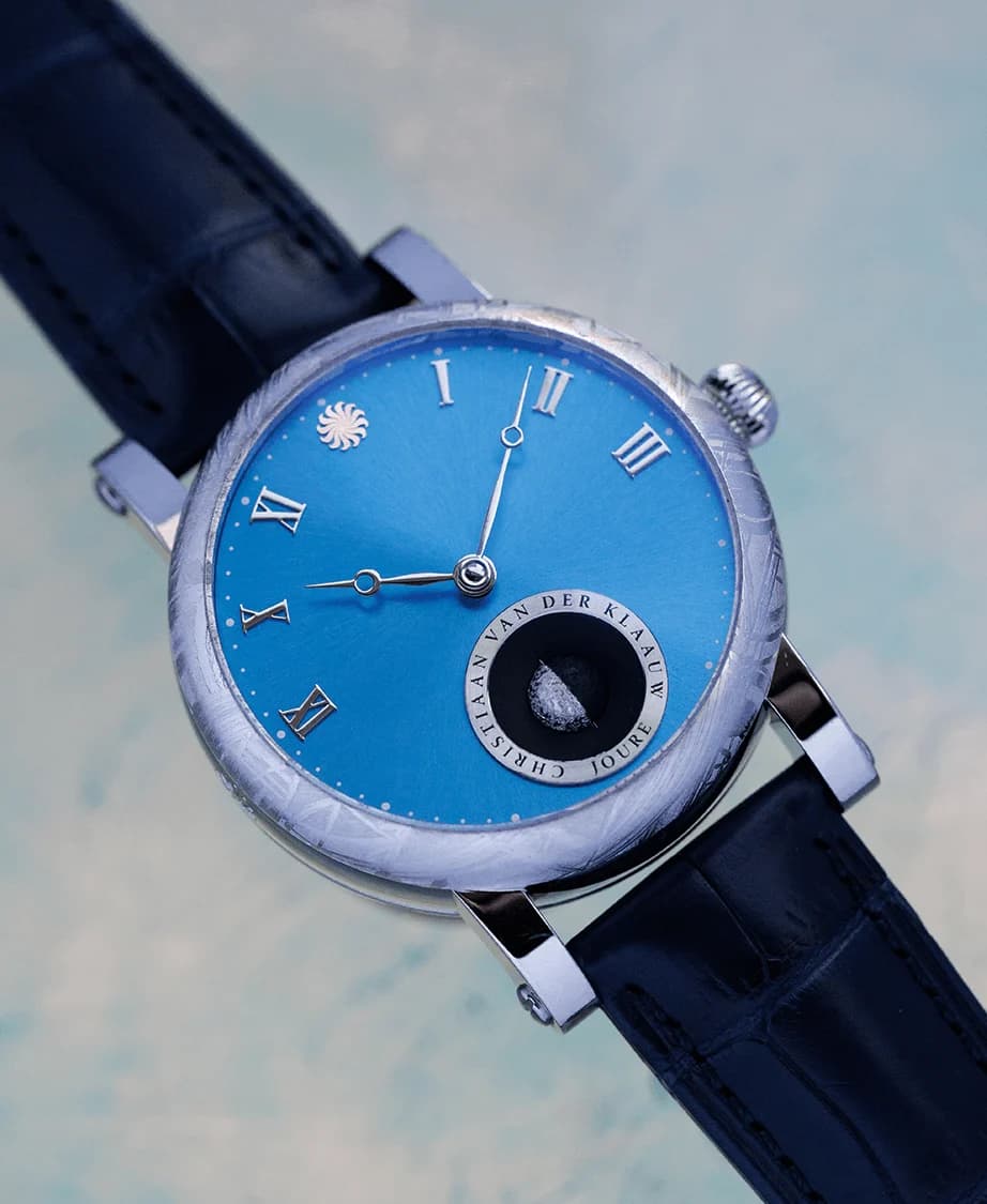 Real Moon Joure Meteorite Lunette, the hours, minutes and three-dimensional Moon